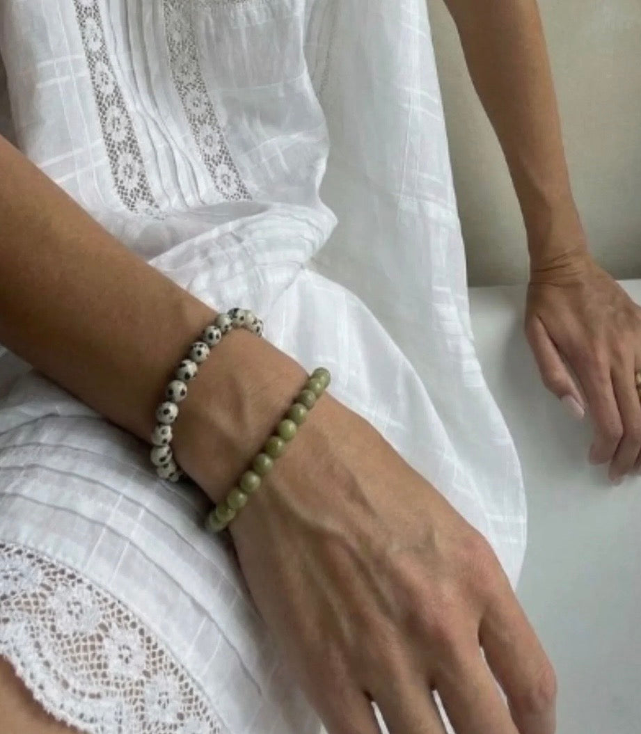 Essential Green Alashan Agate Stretch Bracelet