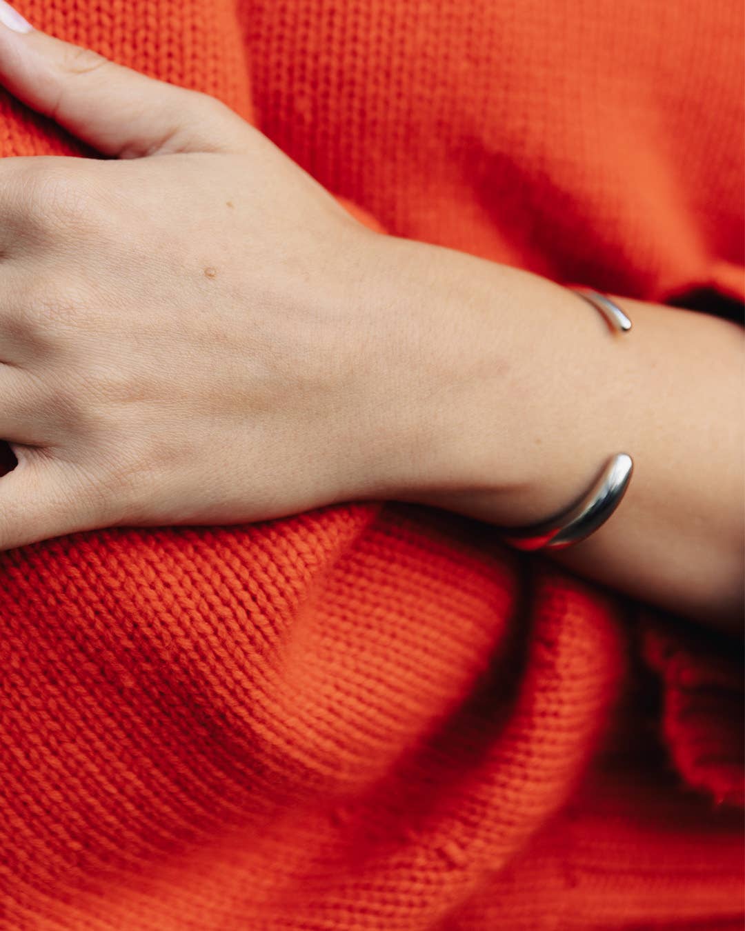 Silver Bold Fluid Bangle, Waterproof