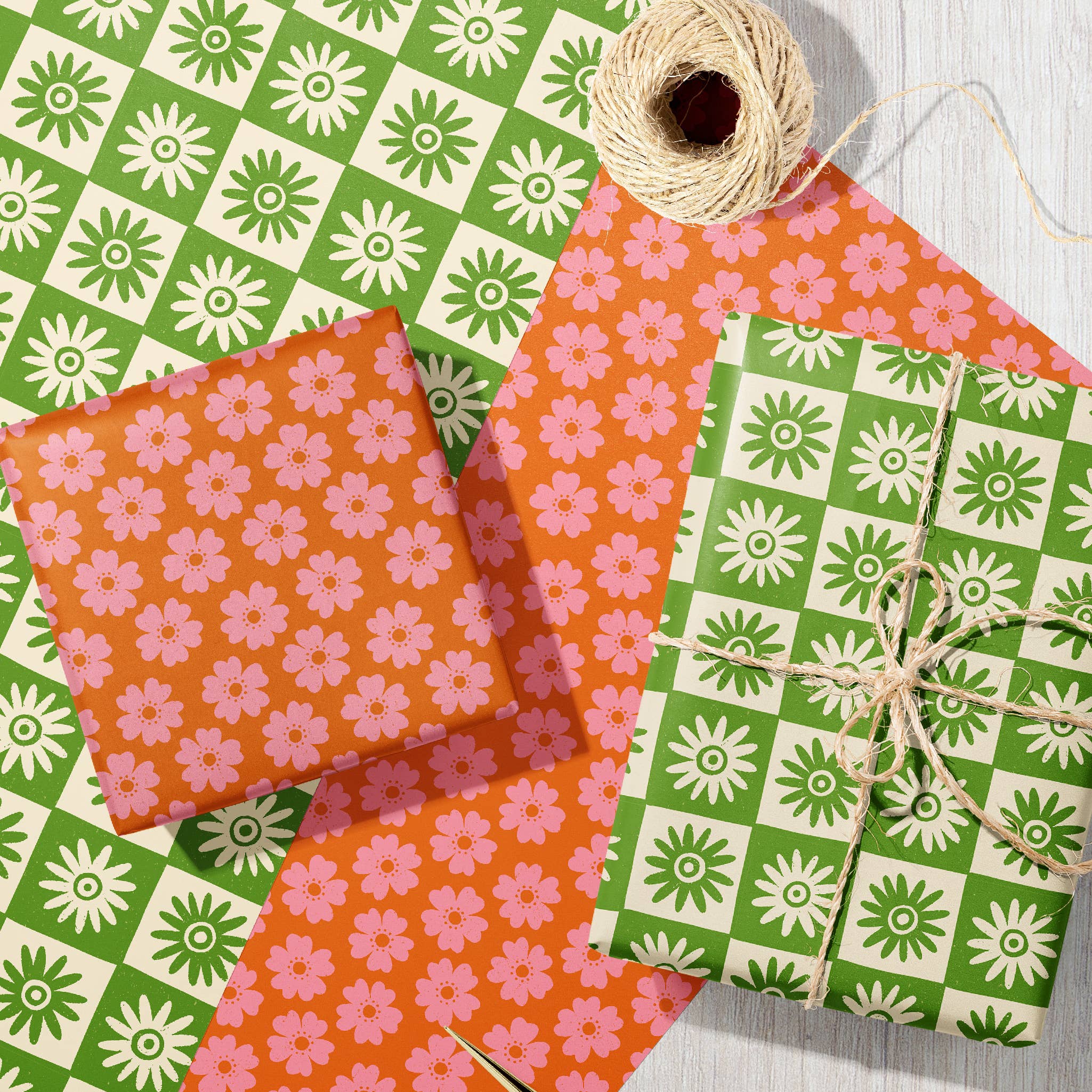 Daisy Wildflower | Modern-Retro Recycled Gift Wrap Paper