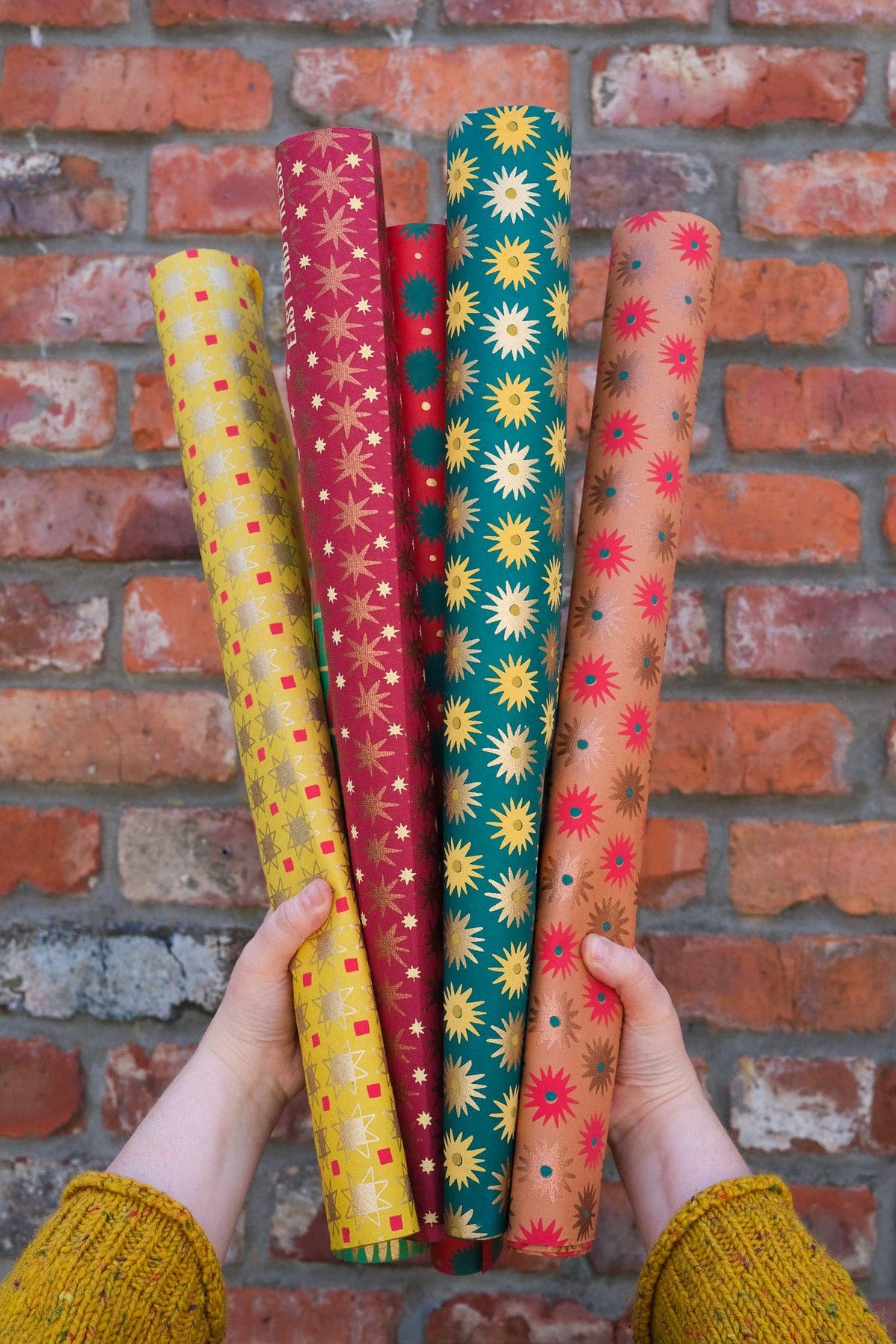 Festive Gift Wrap in Copper Bloom