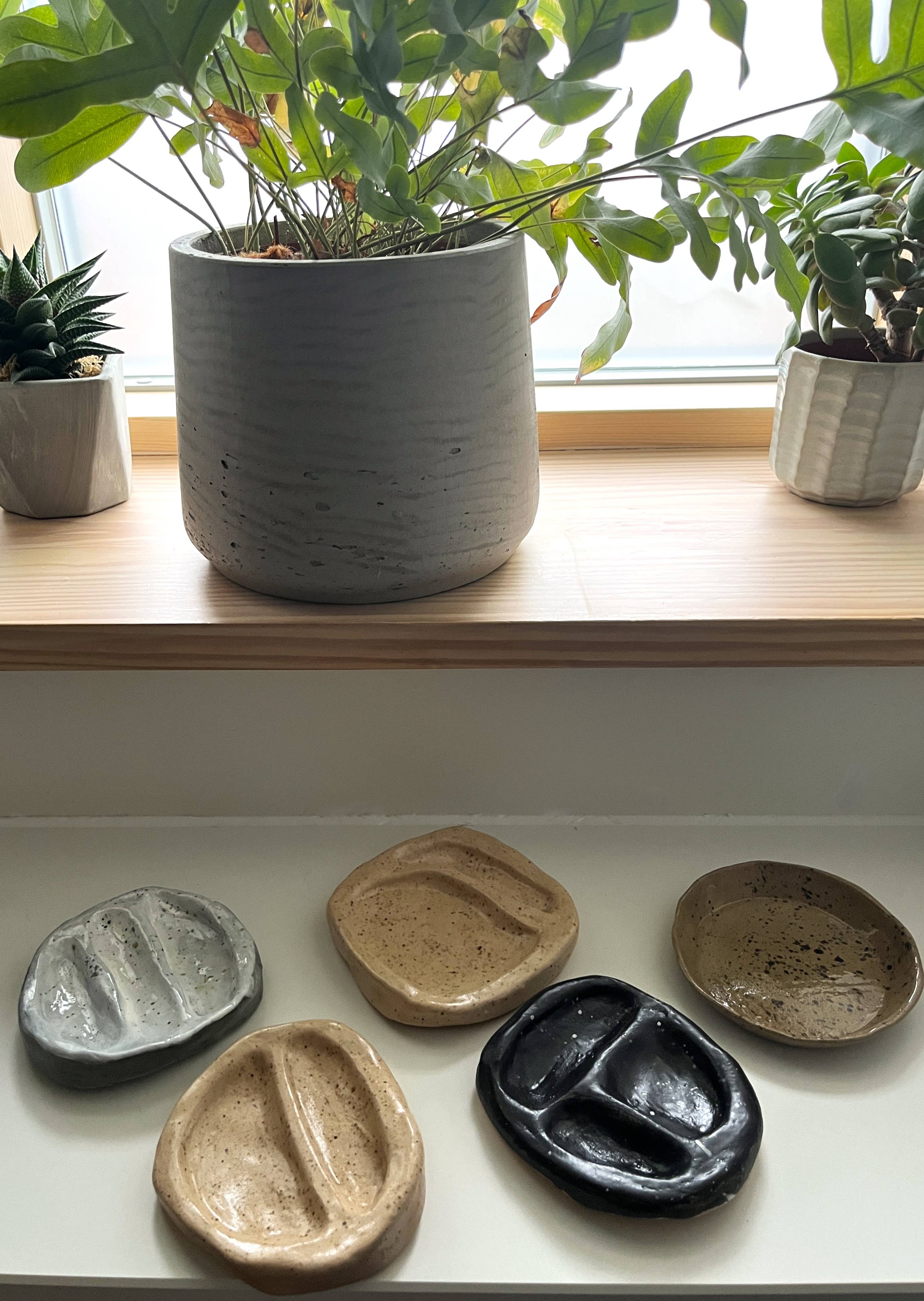 Minimial Ceramic Split Trinket Dish | Home Decor Plate