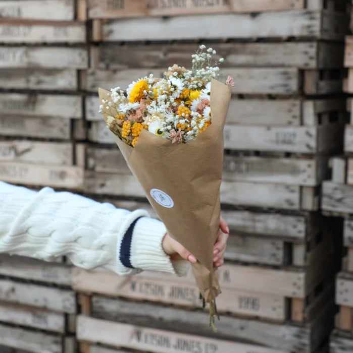 Dried Glow Bouquet
