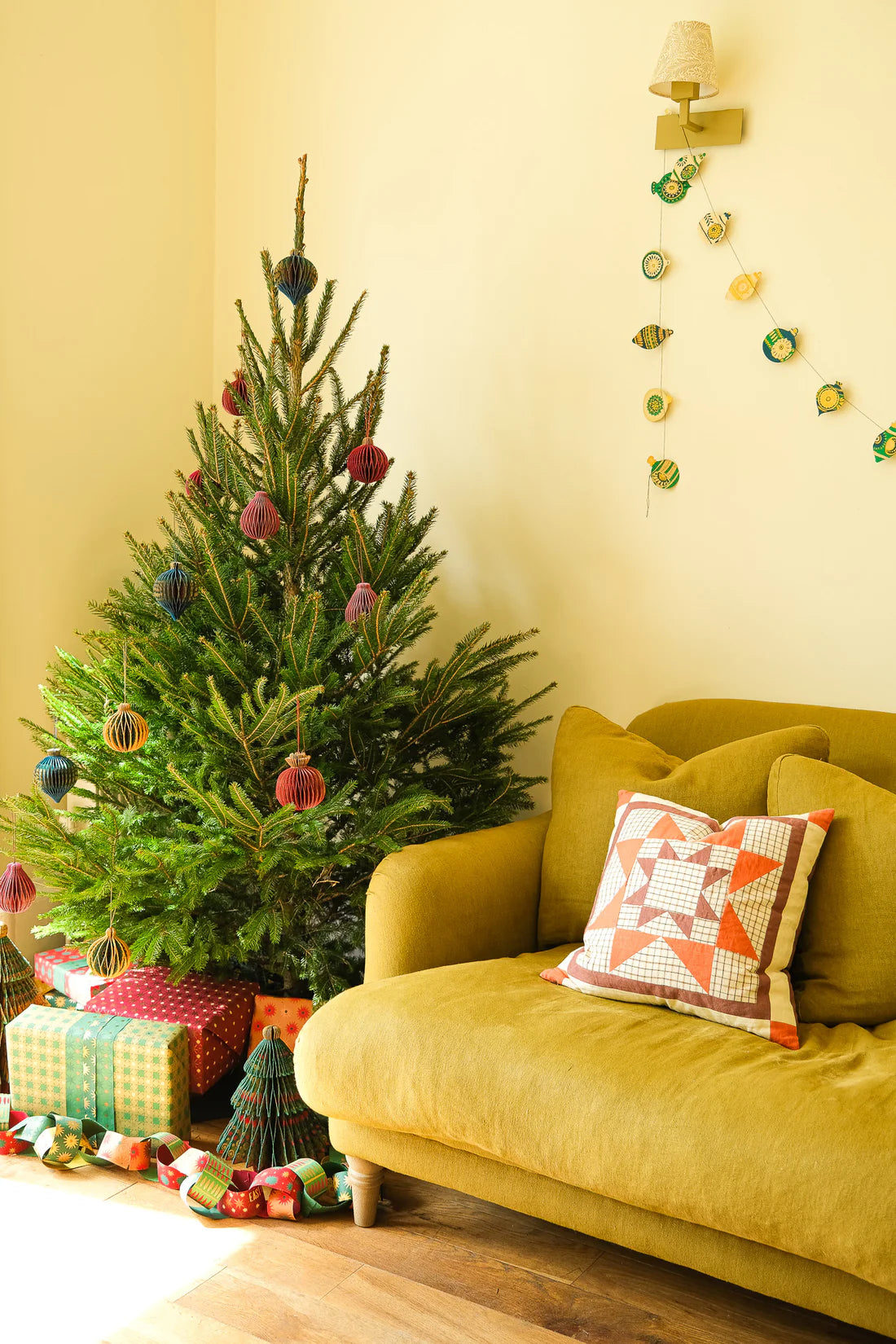 Garlands:Christmas Ornament