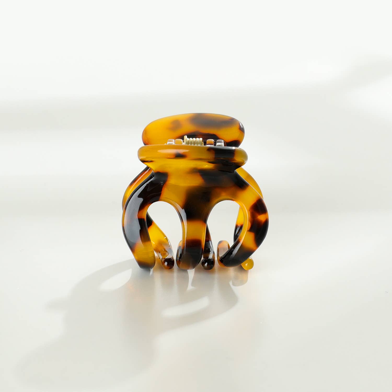 Amber Core | Mini Octopus Claw Clip