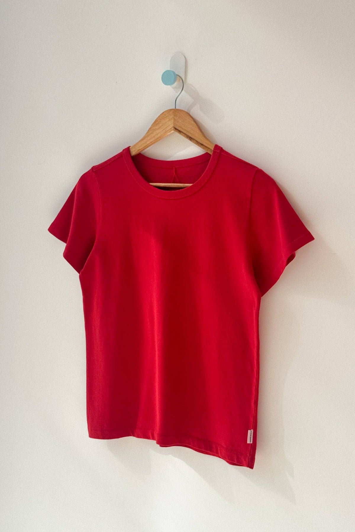 The Go-To Tee - Chilli
