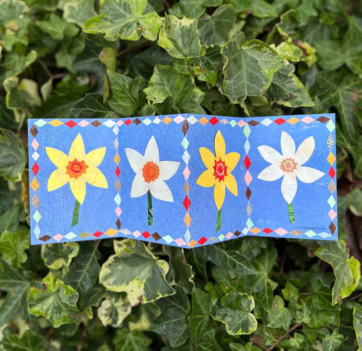 Patchwork Daffodil Concertina Card | Mother’s Day Card 