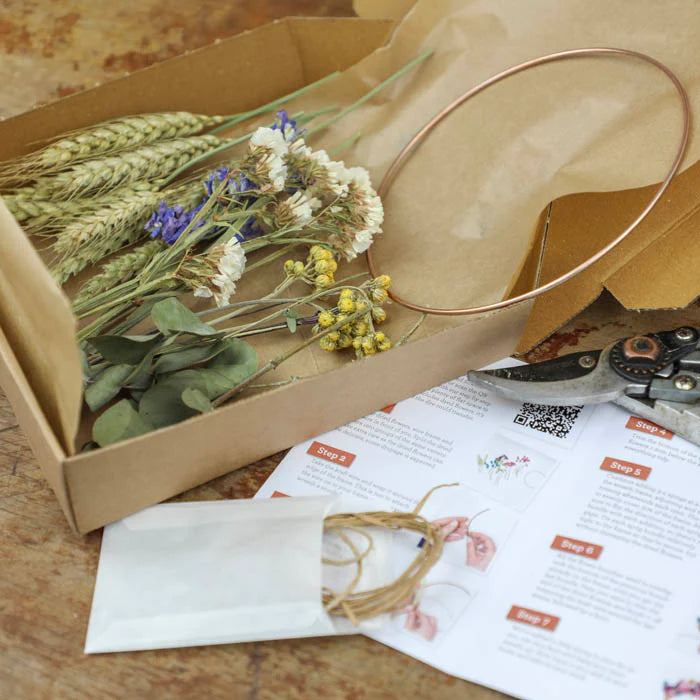 Mini Spring DIY Wreath Kit
