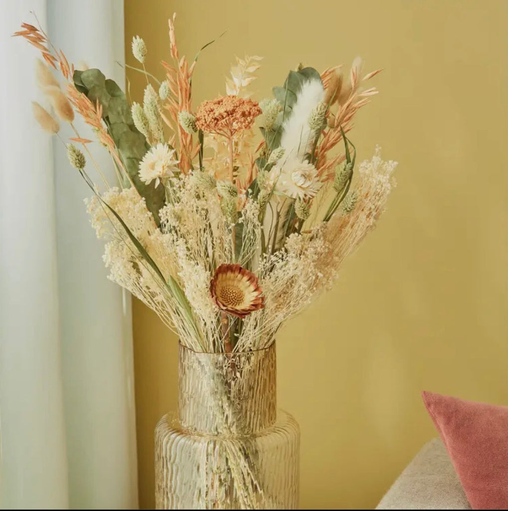 Small Dried Flower Bouquet - Apricot