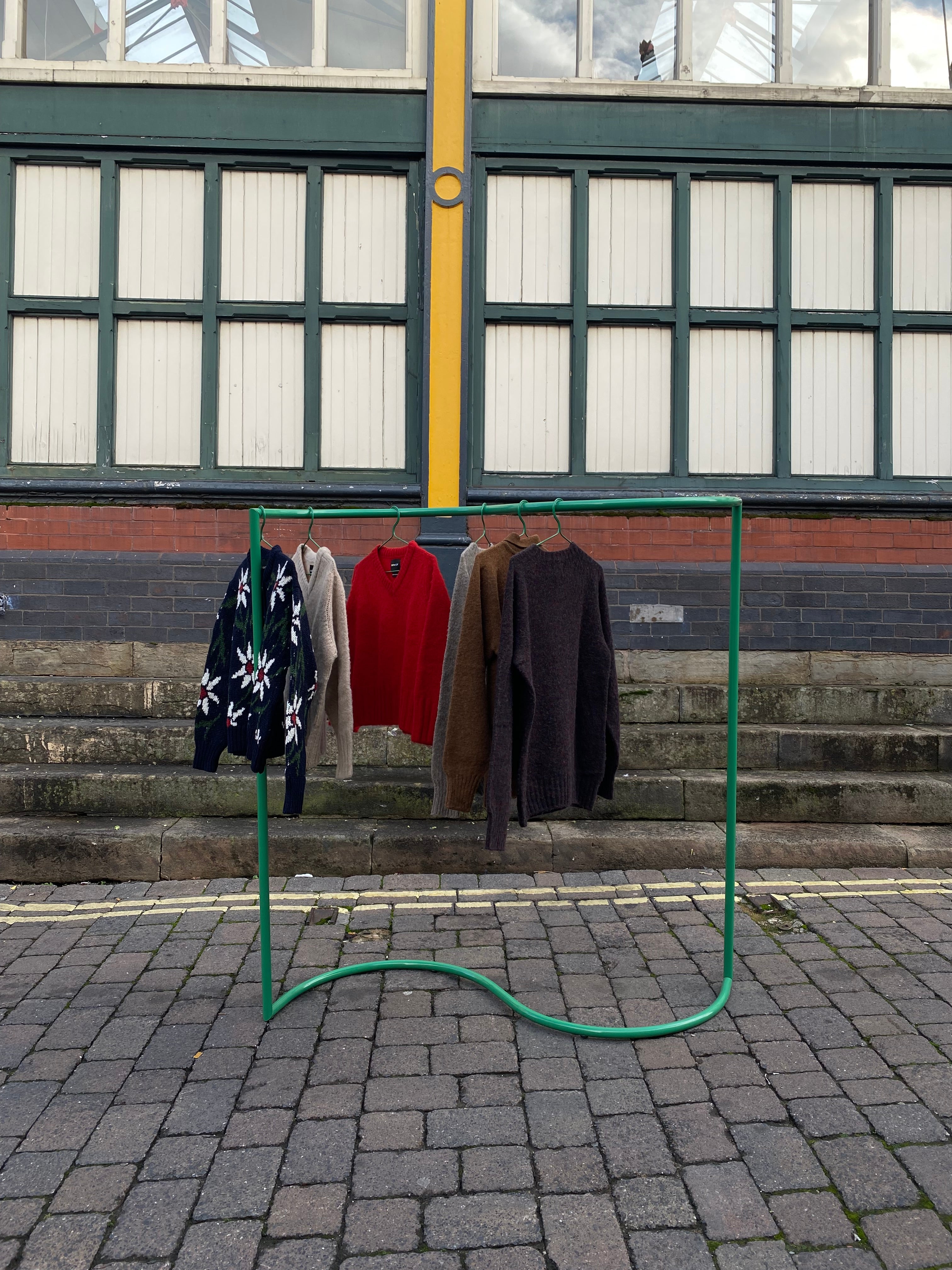 Queen Of The Night - Flaming Red