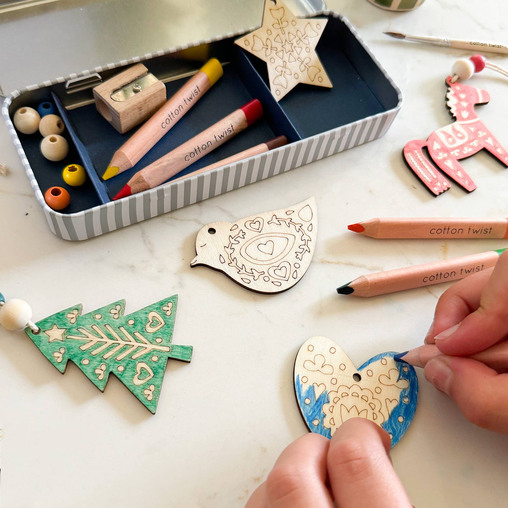 Folk Art Christmas Decoration Kit