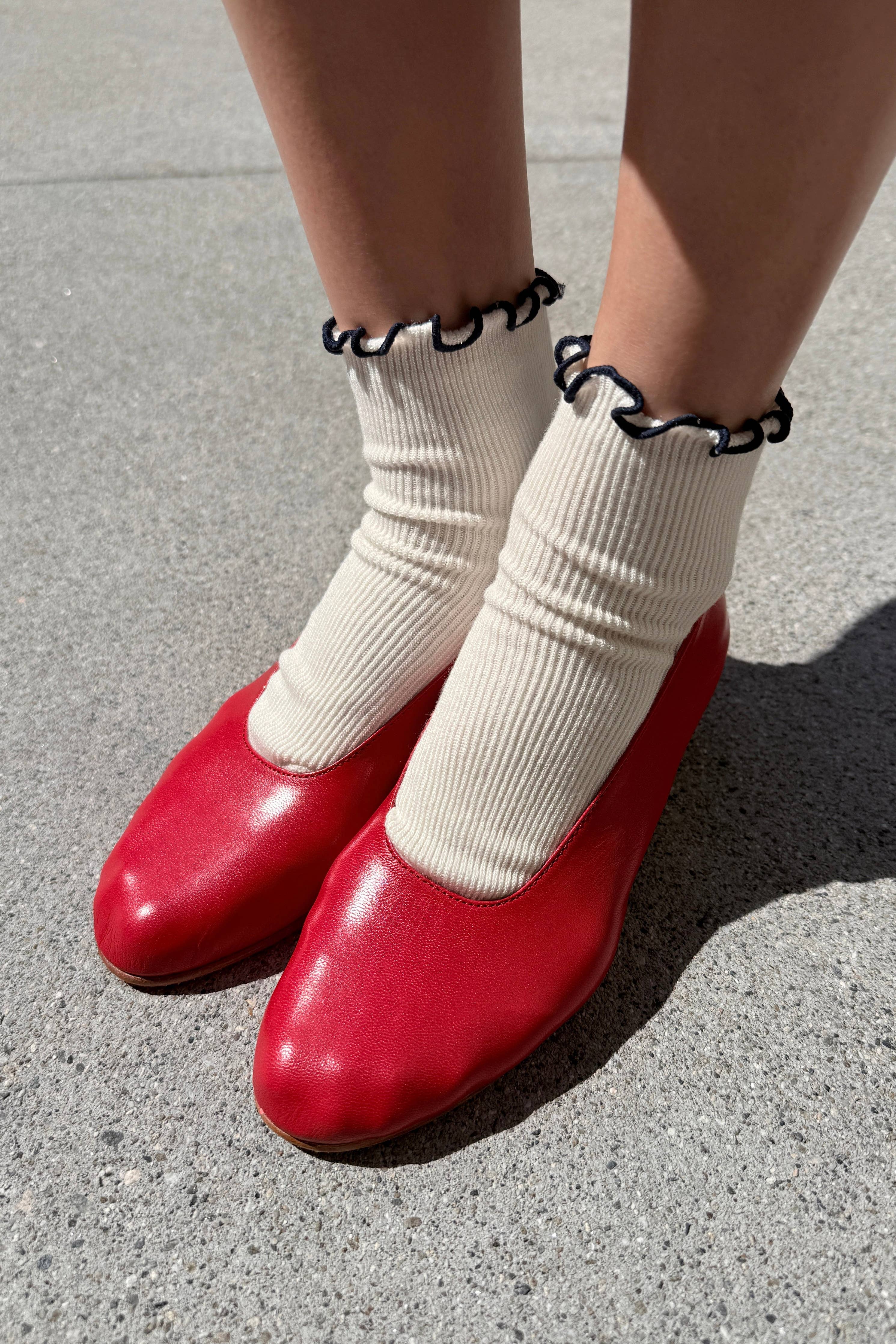 The Petite Ruffled Modal Socks