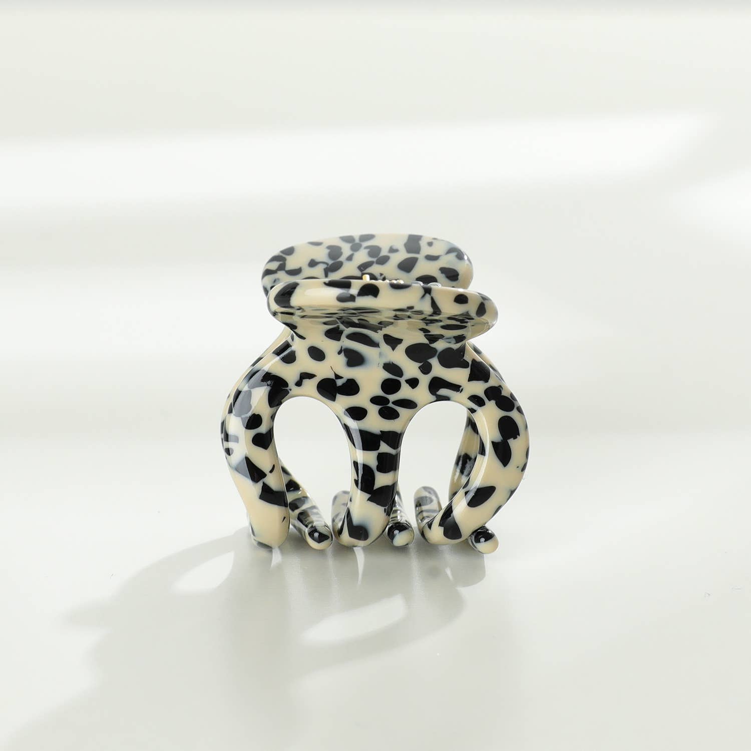 Amber Core | Mini Octopus Claw Clip