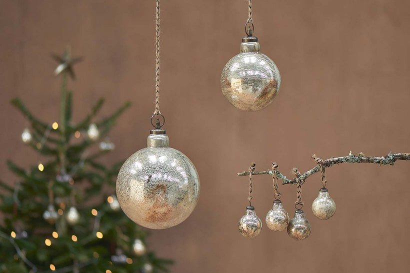 Ometti Round Baubles - Rustic Gold